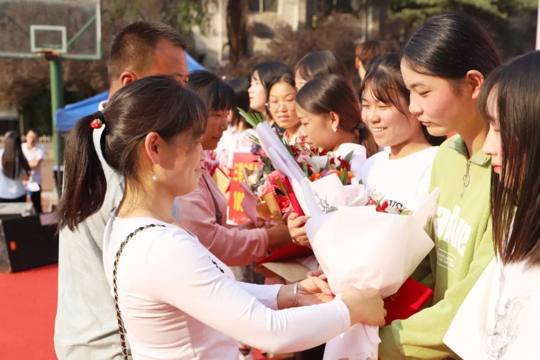 超凡学院洛阳IT专业报名条件